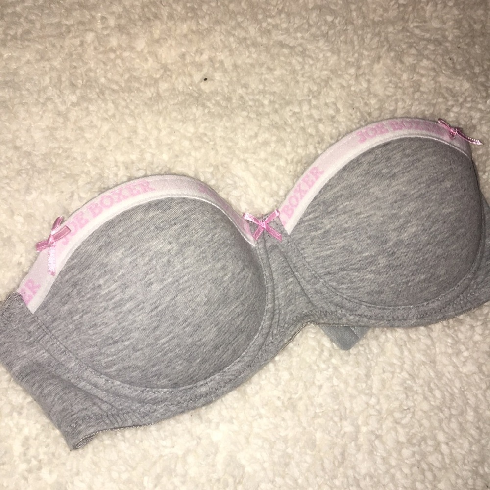 MUST GO❕Strapless Grey Bra 🌸 Make an offer !!